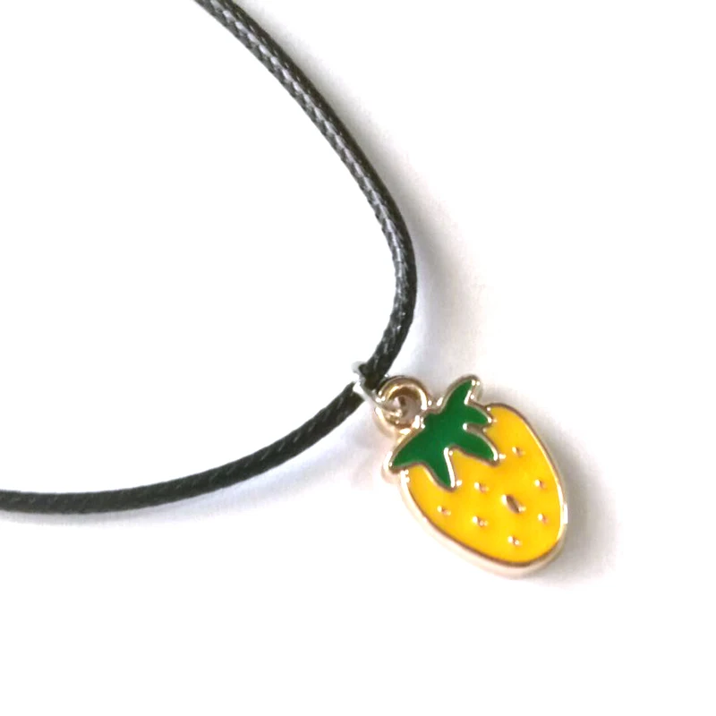 Популярное креативное ожерелье с подвеской для женщин Клубничная кожаная