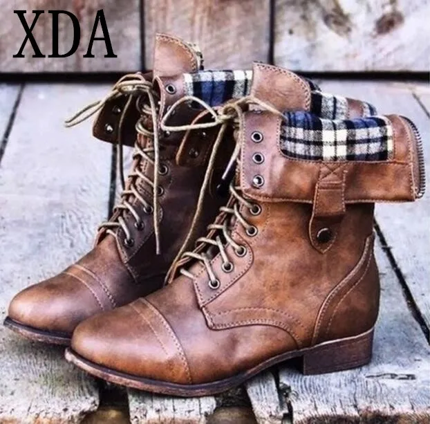Женские сапоги до середины голени на шнуровке XDA зимние в римском стиле плоской