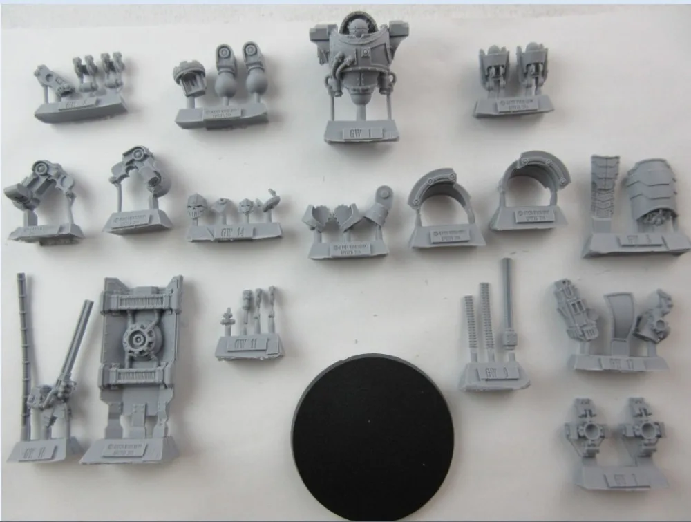 Новинка Horus Heresy IRON CIRCLE DOMITAR FERRUM CLASS BATTLE AUTOMATA FREEE SHIPPING(Angelina baby)|Аксессуары для