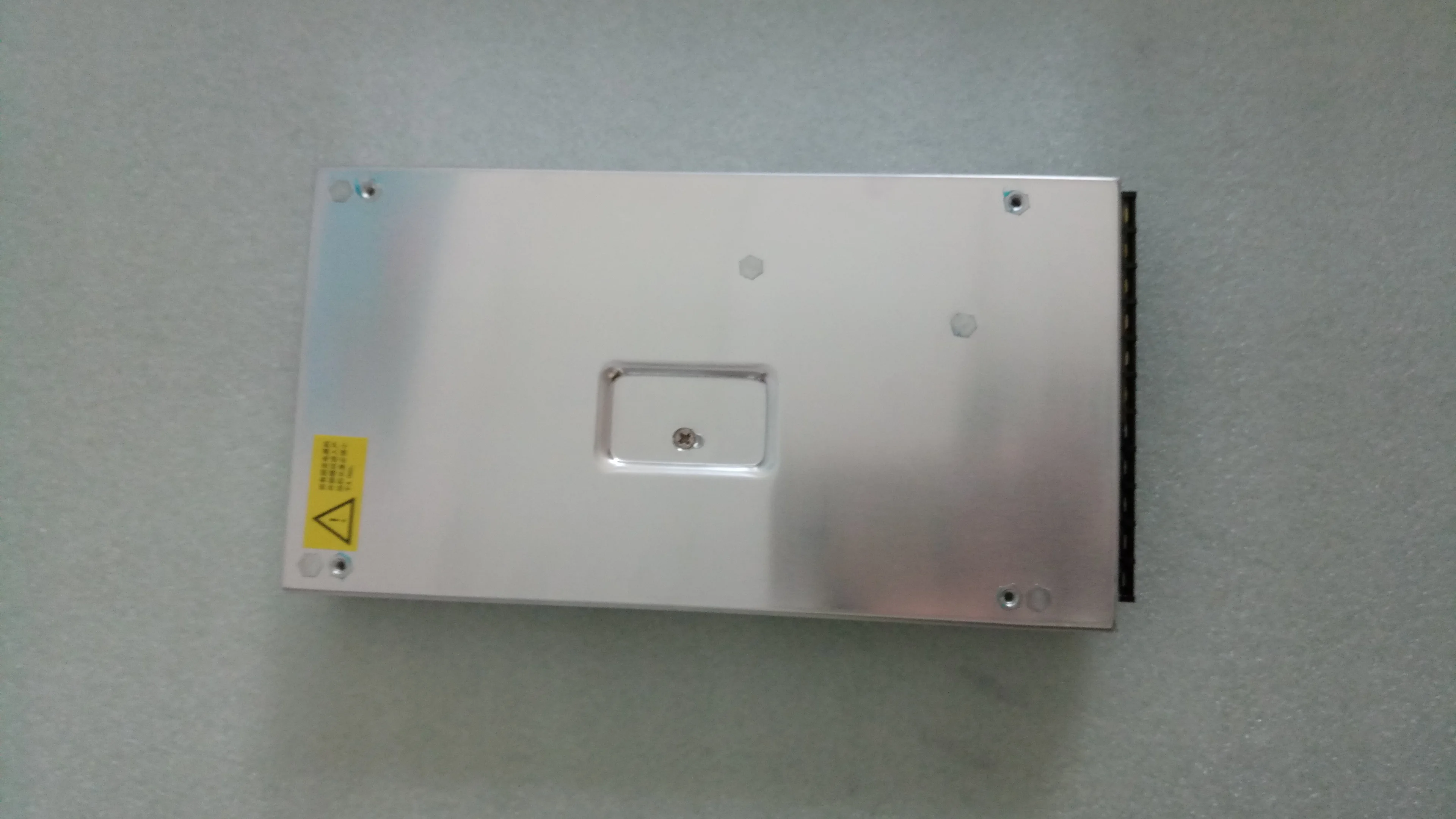 Блок питания для внутреннего и наружного освещения тонкий светодиодный дисплей