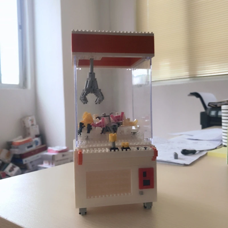 Игровая площадка клипса кукольный Ловец аркадная игра машина Birthady торт 3D модель