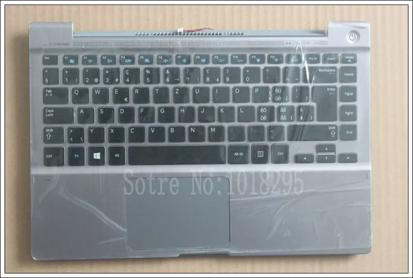 

Клавиатура швейцарская для ноутбука Samsung NP700Z4A, NP700Z4AH NP-700Z4B, 700Z4C