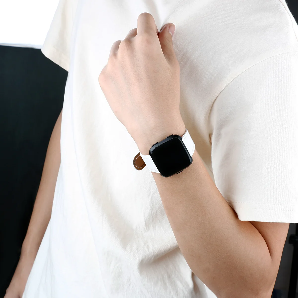 Essidi Премиум пота кожаный ремешок Замена для Fitbit Versa Смарт часы браслет ремешок