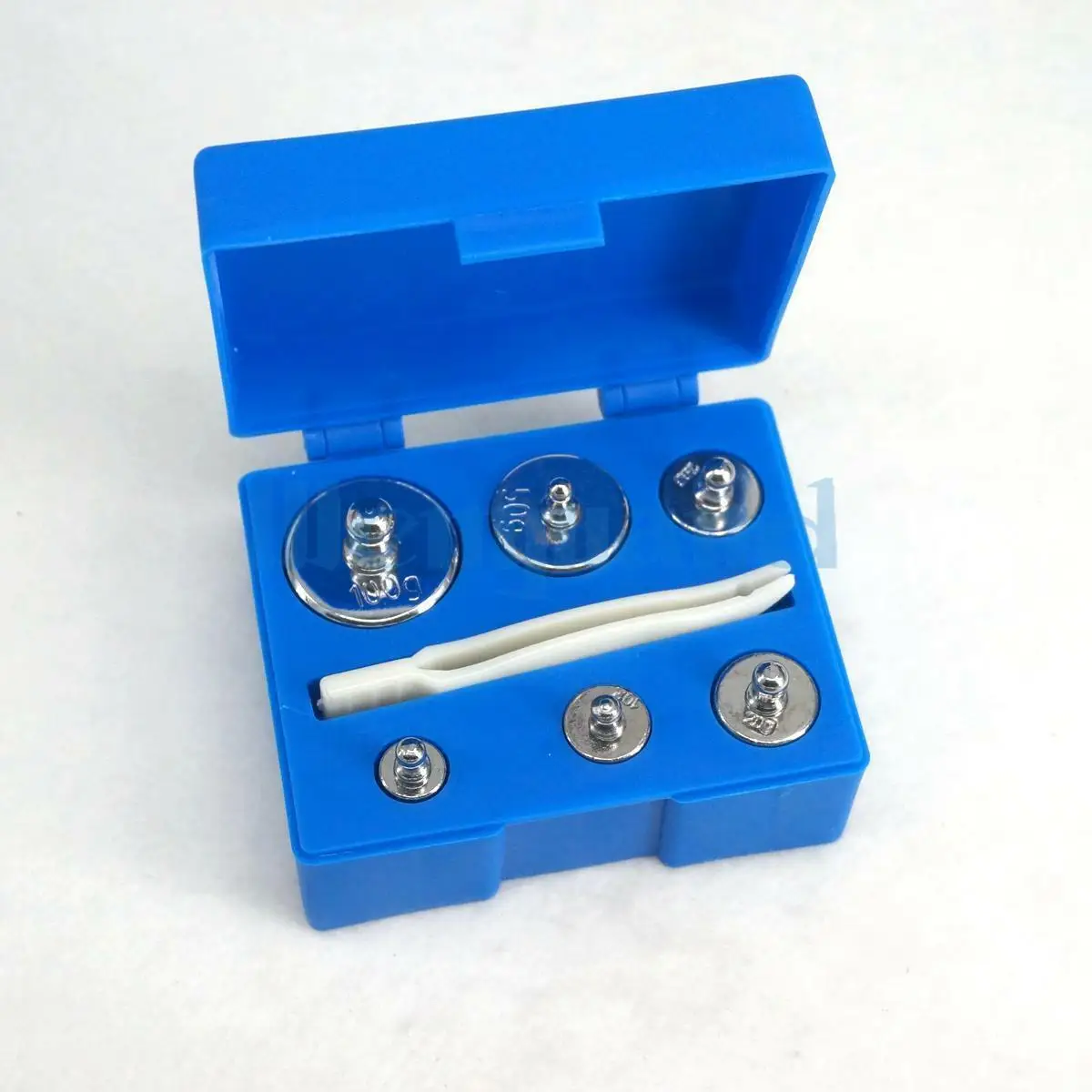 

Set of 6pcs 5g*1 10g*1 20g*2 50g*1 100g*1 Total 200g Chrome Plating Steel M2 Calibration Weights