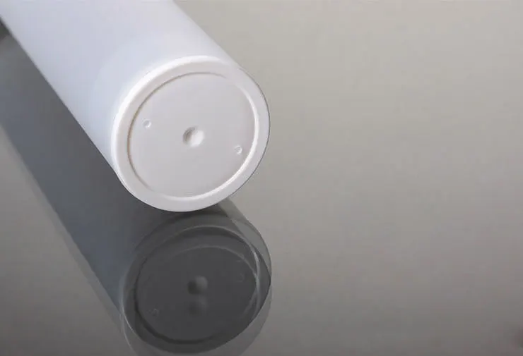 Матовая безвоздушная бутылка с прозрачной крышкой 30 мл