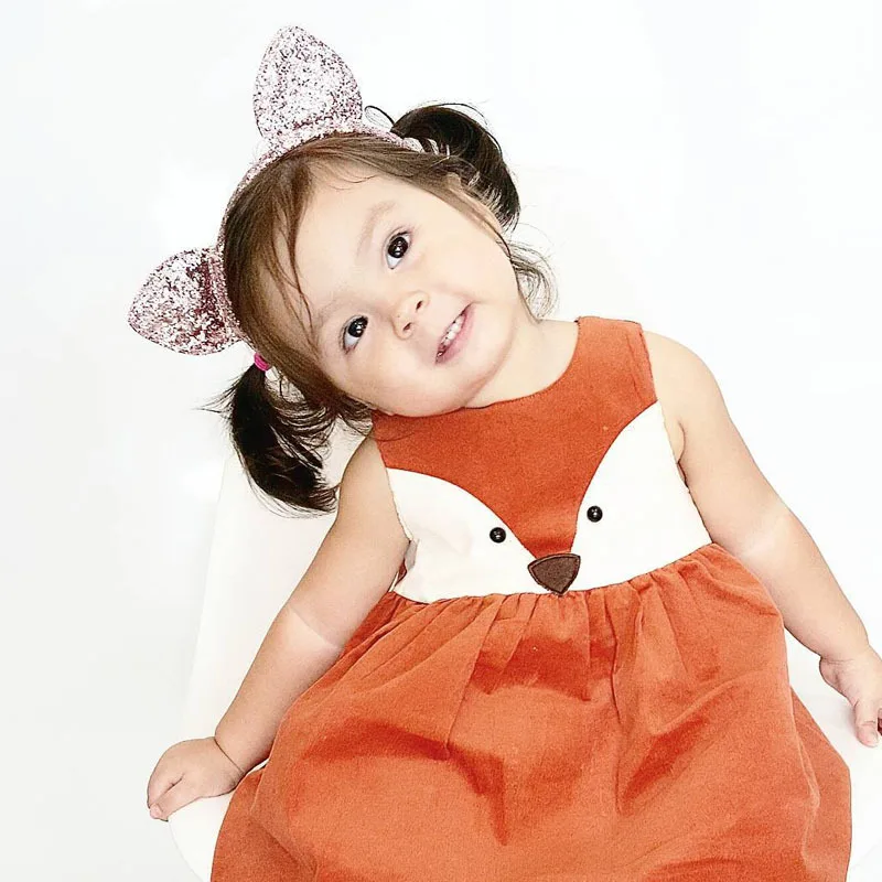 Платье для девочек новинка 2017 милое платье с лисой маленьких вырезом на спине