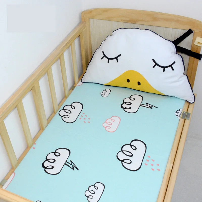 Натяжная простыня в виде клубники защитное покрытие для детской кроватки матрас