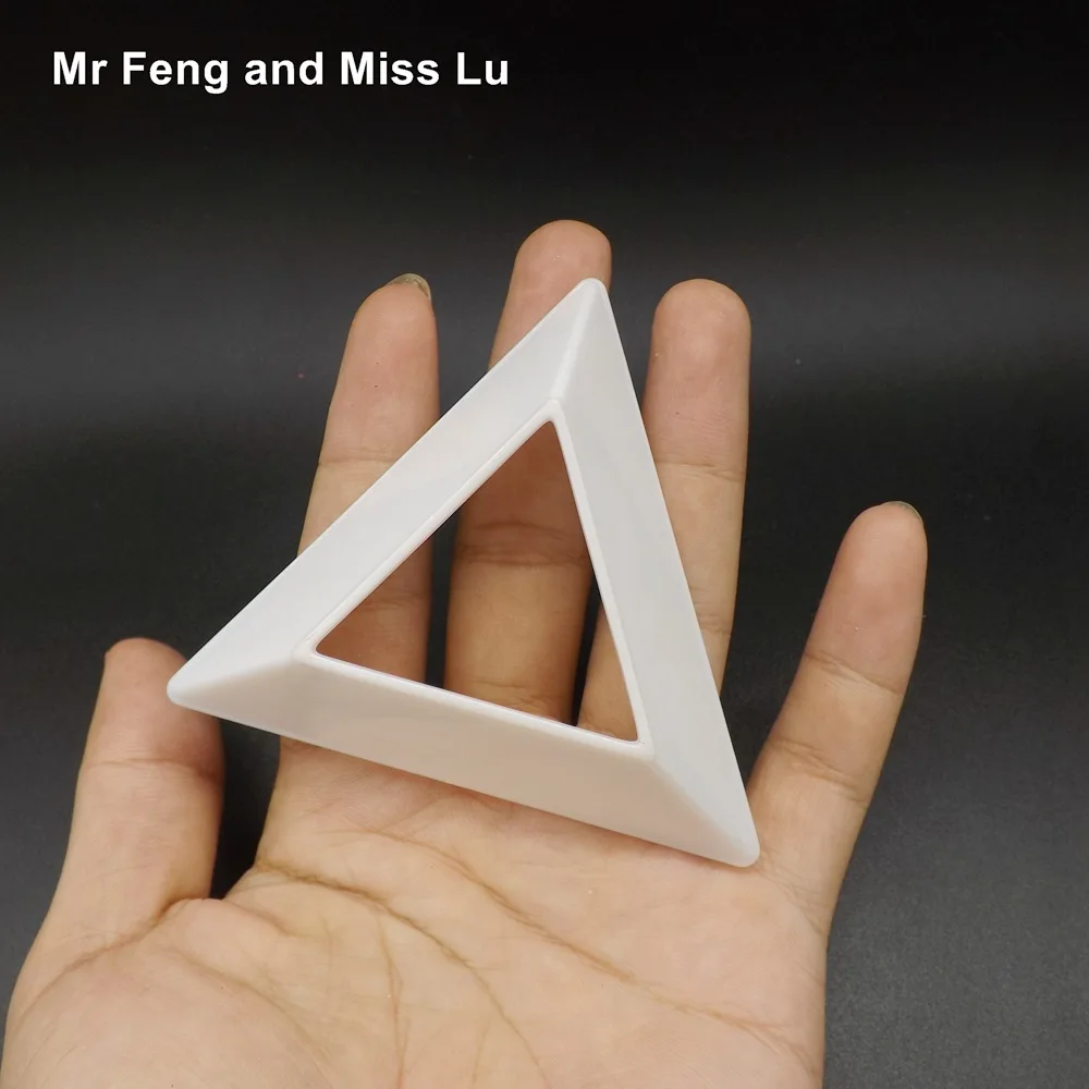 Простой белый пластиковый треугольник магический куб держатель основа