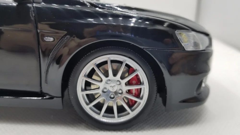 1:18 литая под давлением модель автомобиля для Mitsubishi Lancer EVO X 10(правый руль) черный редкая коллекция EVOLUTION X