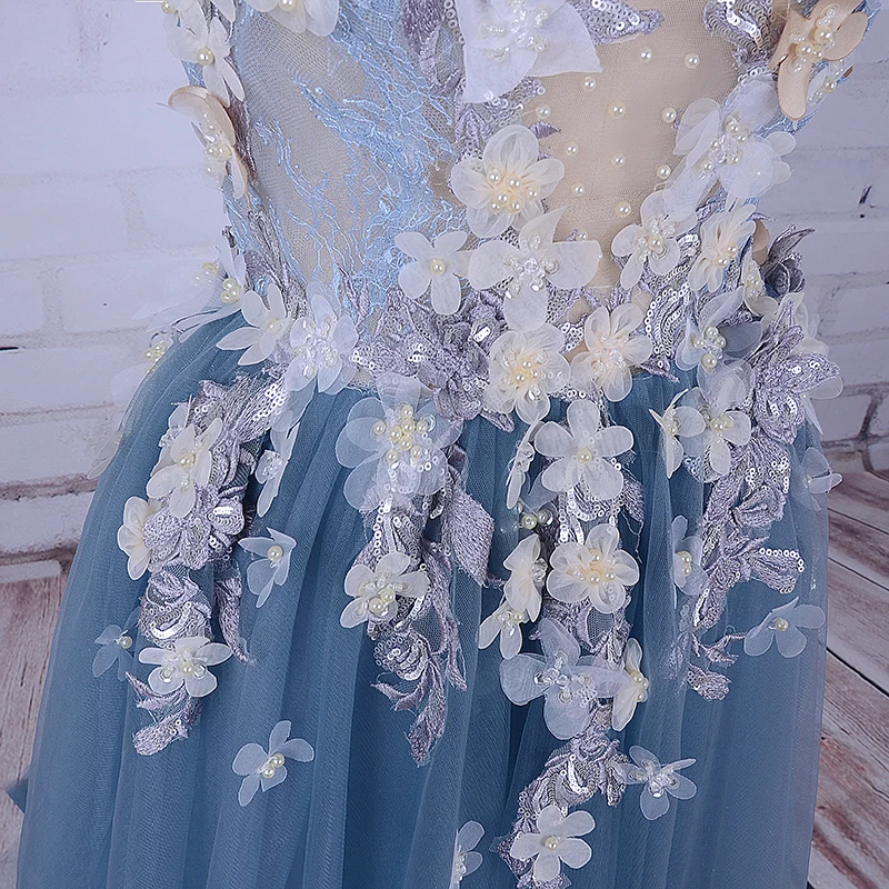 Вечерние женские платья трапециевидной формы украшенные цветком Tull голубое