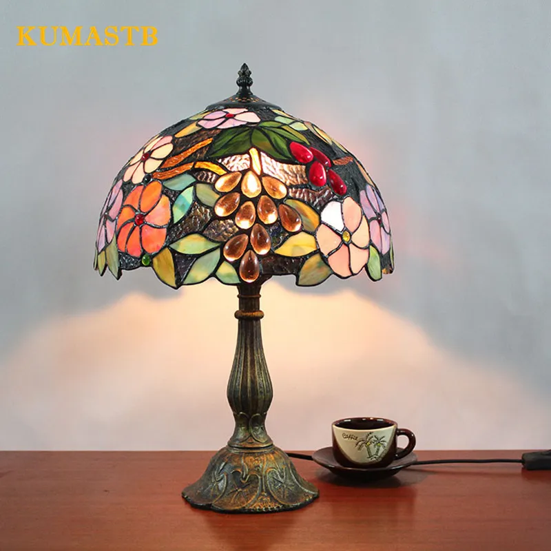 

12 Inch Stained Glass Grapes Lamp Colored Glass Table Lamp for Bedroom Bedside Light Living Room Vintage Bar Desk Light Fixtures