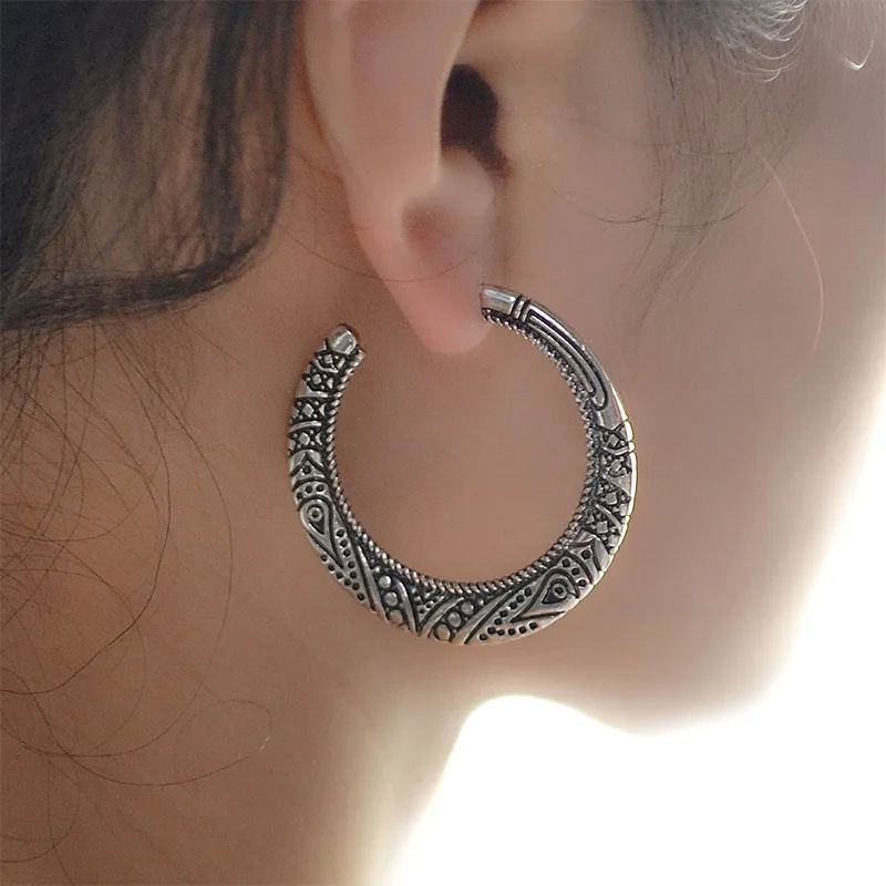 

Hot Silvery Spiral Opal Circle Earrings Classics Allergy Free Bohemian Round Earrings Accessories