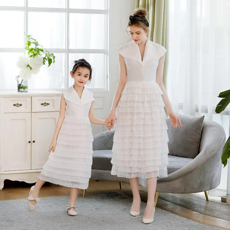 Подиумное платье для мамы и дочки кружевные платья мам девочек 2019 белое вечернее