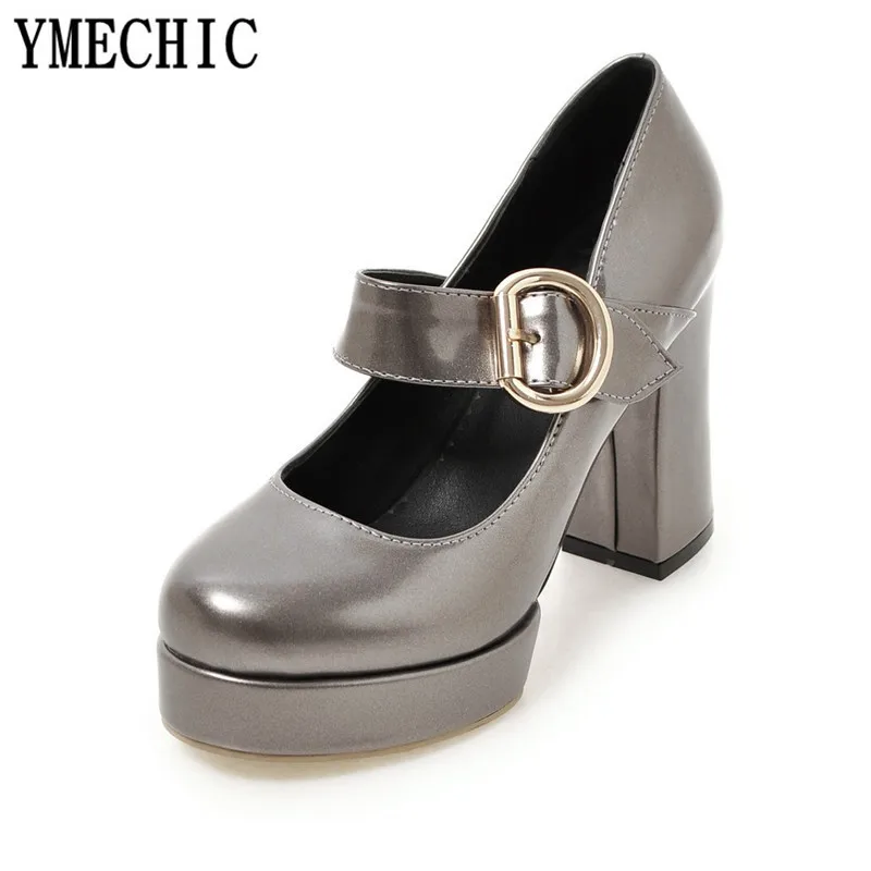 YMECHIC/; женские туфли-лодочки из искусственной лакированной кожи; Туфли Мэри Джейн на высоком массивном каблуке с пряжкой; женская повседневная обувь для офиса и вечеринок; большие размеры 34-47 - Цвет: Серый
