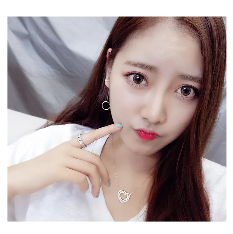 Женские асимметричные серьги Flyleaf круглые длинные сережки с кисточками