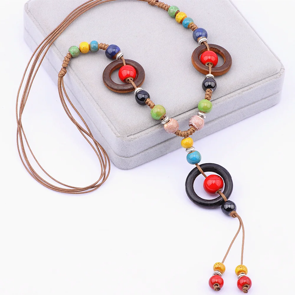 Женское винтажное ожерелье в этническом стиле длинное с цветными керамическими