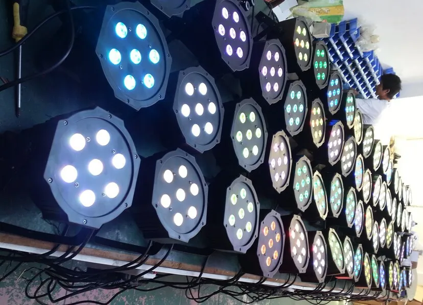 Горячее предложение 10 * лот 7*10 Вт 4 в 1 rgba черный корпус Высокая мощность мини