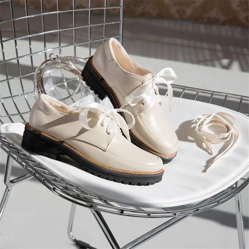 

Korean Casual Oxfrods Shoes For Woman Sweet Spring Student Flats Single Brogue Shoes Lace Up Large Size 34-43 Lady Women's Shoes