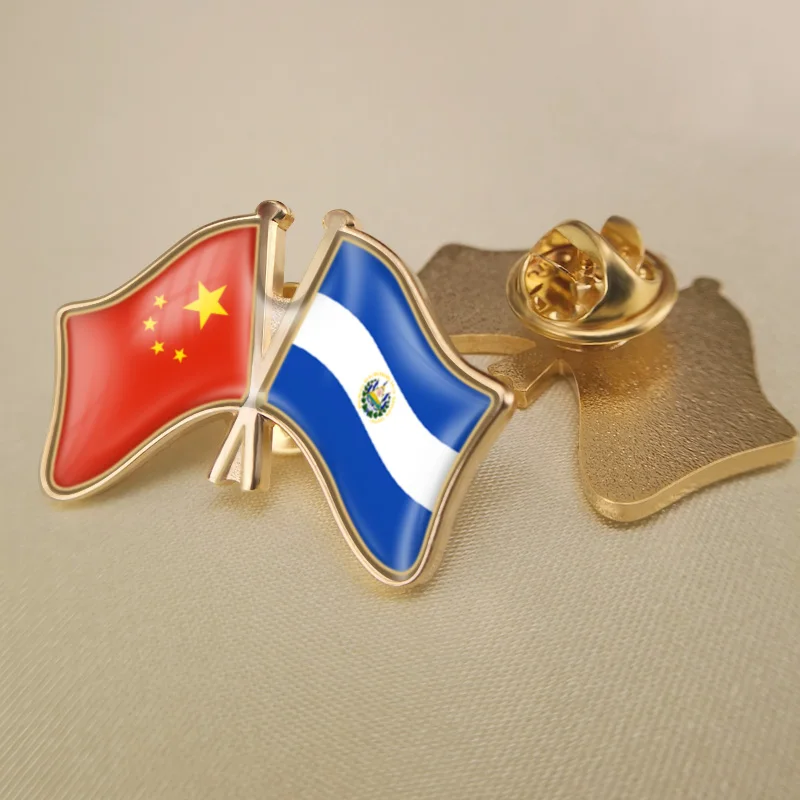 

China and El Salvador Crossed Double Friendship Flags Lapel Pins Brooch Badges