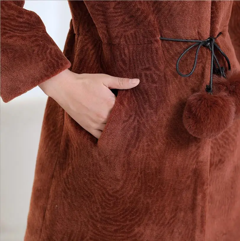 

2019 winter new fashion brand wool blends coats middle aged women's long sleeve Adjustable Waist Faux Fur outerwear gx1541