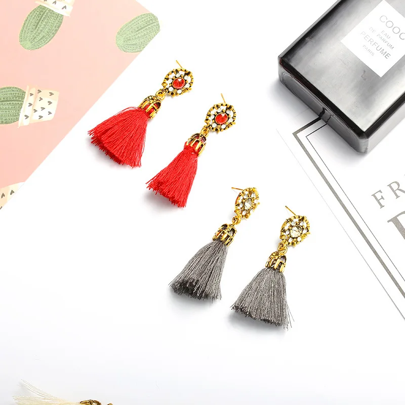 Модные серьги из сплава с цветами и кристаллами циркония красные черные белые