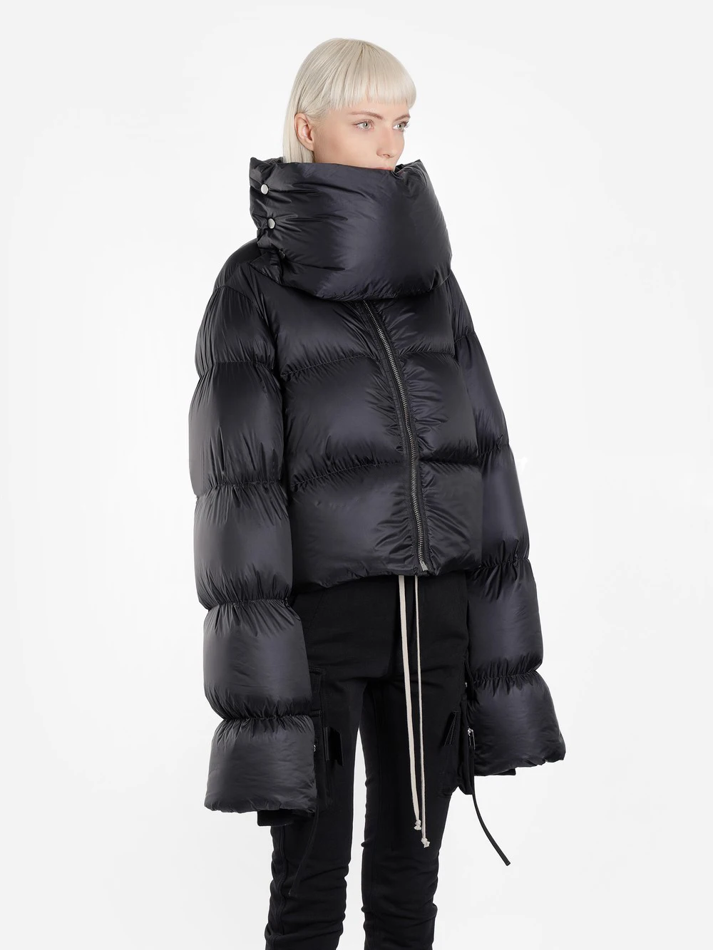Turtleneck Puffer Jacket Winter Women Down Coat Short Parka Slim Warm White Duck Feather Jackets Plus Size outerwear OKQ030