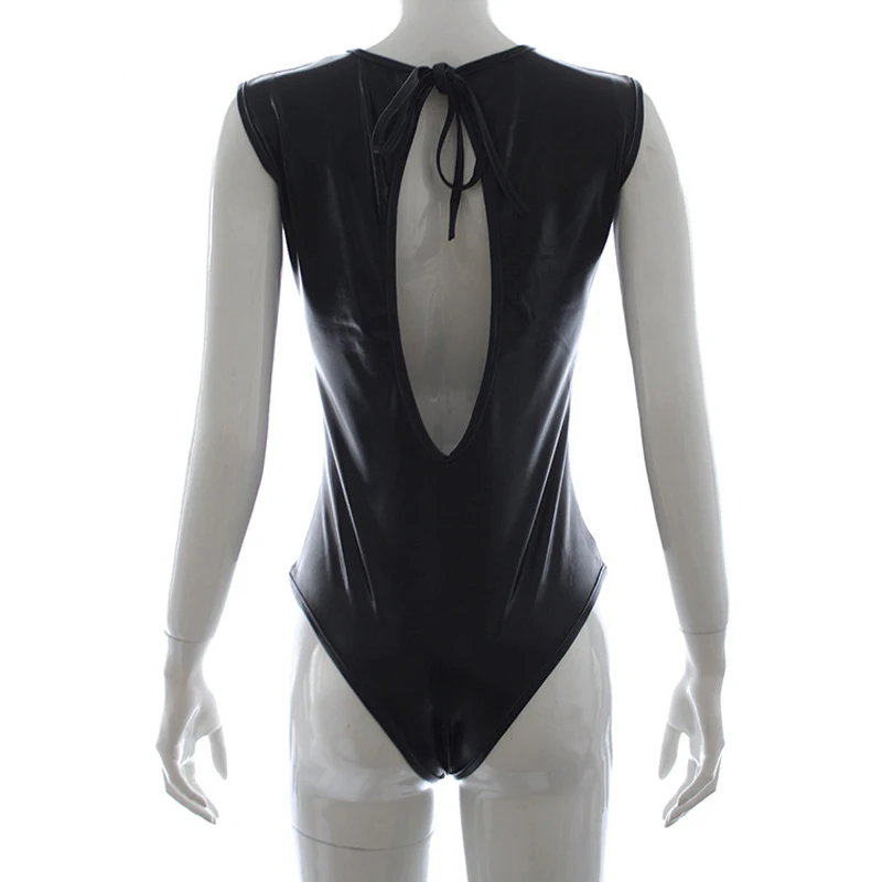 Эротическое белье высокого качества черное кожаное нижнее с открытым бюстом и