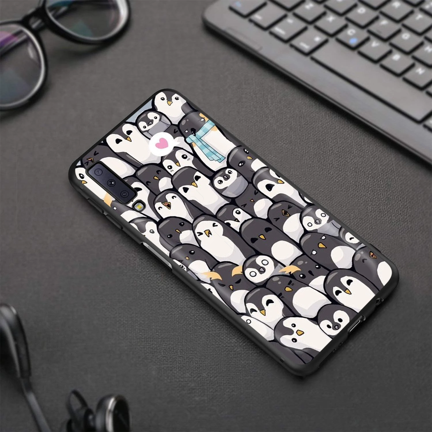 Милый чехол с милым пингвином для Samsung Galaxy J6 A9 A8 A7 A70 A6 A5 A50 A40 A30 A3 A10 A51 A71 A81 A91 2018 |