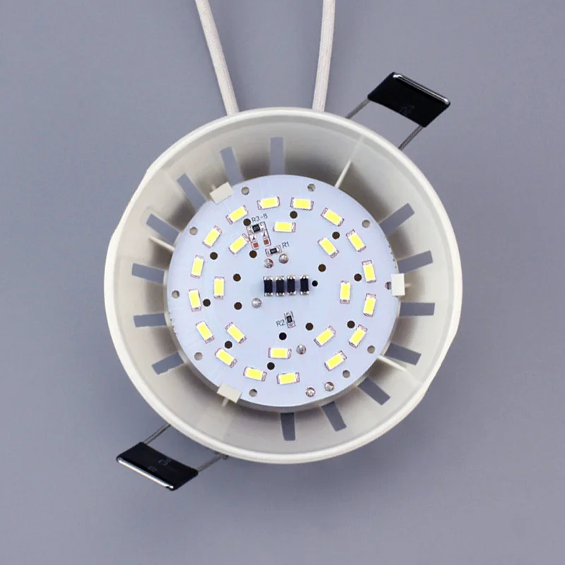 Светодиодные светильники 3 Вт 5 7 9 12 15 18 25 2835SMD привело лампы и точечные CE & RoHS AC 220 В