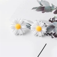 europe and the united states hot cute little daisy flowers earrings small fresh temperament fashion simple earrings jewelry