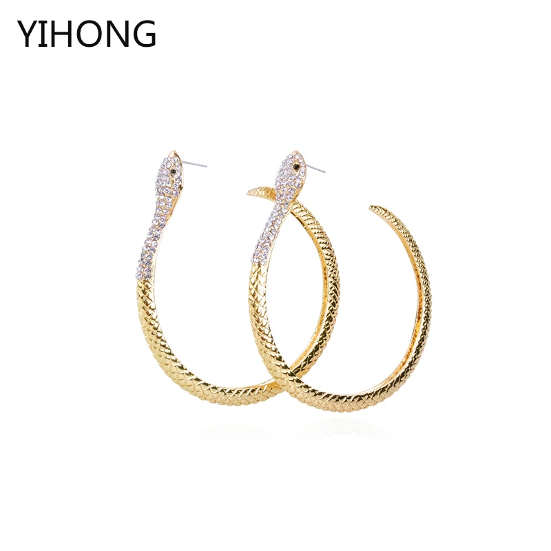 Новинка 2017 модные серьги гвоздики в виде змеи из золотистого сплава с имитацией