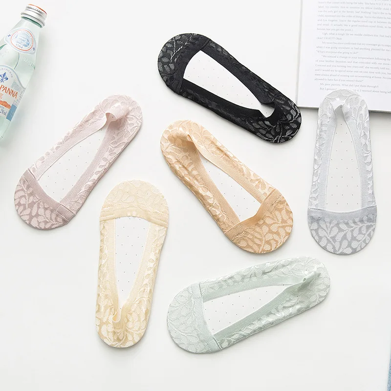 Women's lace socks invisible Non-slip Silicone Shallow mouth Breathable Ice silk 2019 new Cute Candy colors Socks | Женская одежда