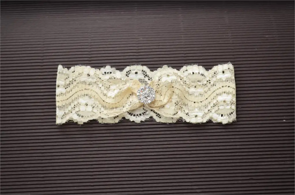 Детская ободок для головы для младенца Аксессуары для волос Бриллиантовая головной убор для новорожденных Тиара головной платок Ободок подарок для малышей Одежда для малышей.