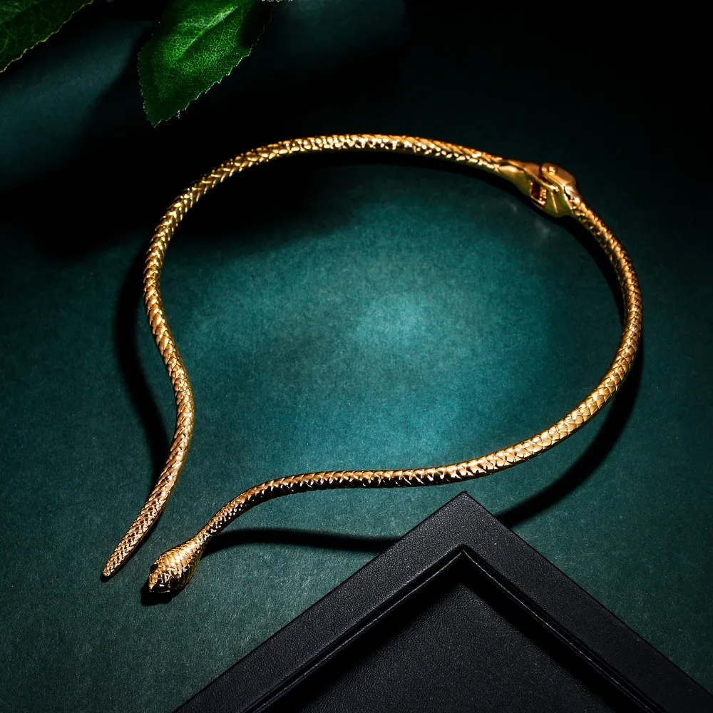 

Necklace Snake Choker Women Goth Aesthetic Statement Animal чокер Jewelry Gift Collier Femme Fashion Punk Neck Collares Hip Pop