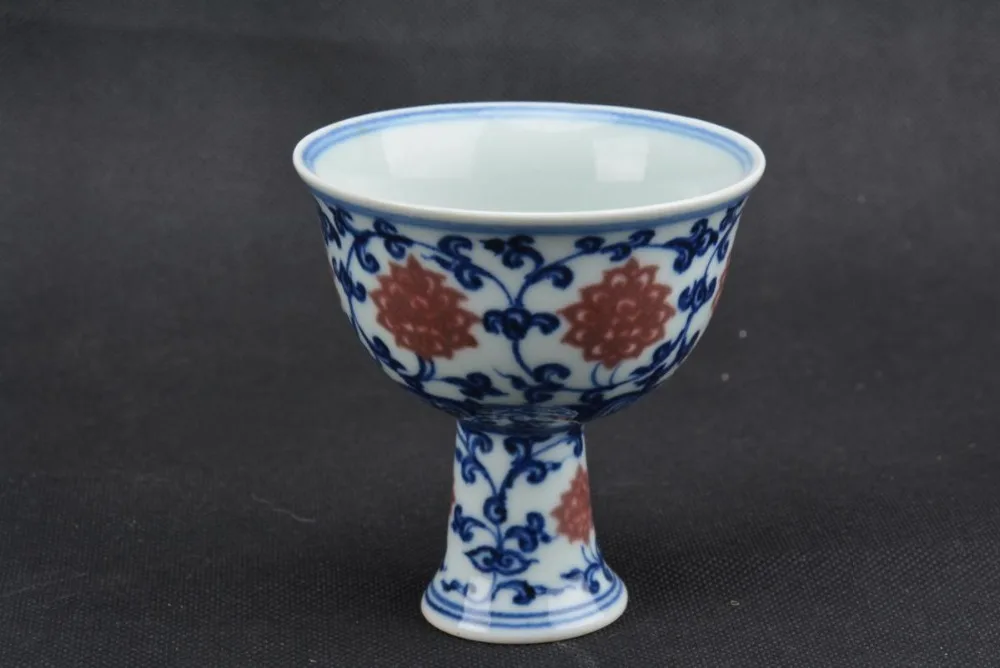 Старинная фарфоровая кружка MingDynasty с длинными ножками белая синяя и красная