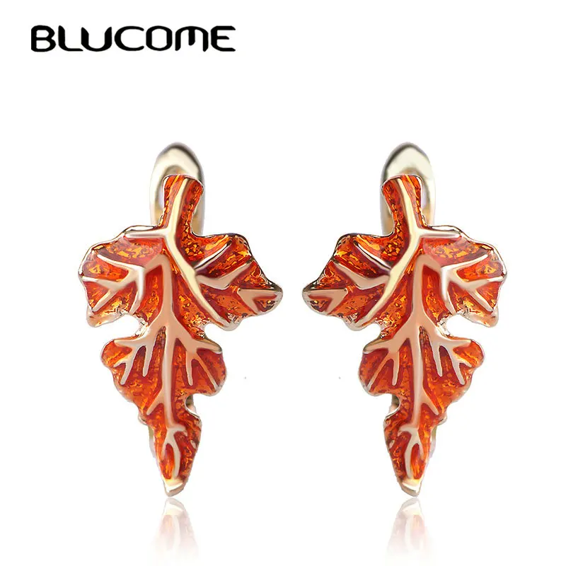 Женские маленькие серьги гвоздики Blucome медные в форме кленового листа с красной