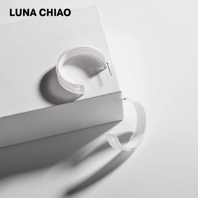 LUNA CHIAO 2020 Весна Лето Новое поступление серьги-кольца карамельных цветов