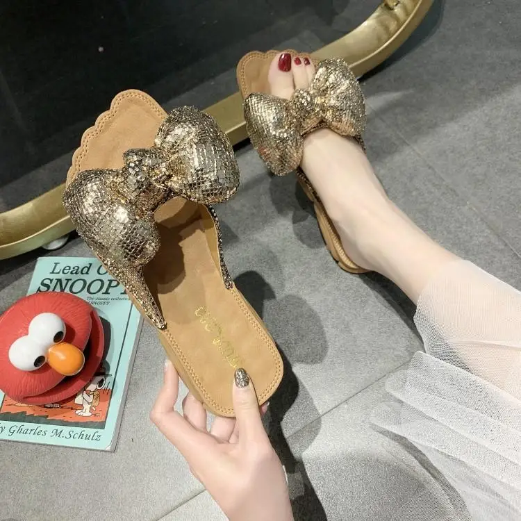 Милые кожаные женские шлепанцы с блестками цвет золотой серебряный черный