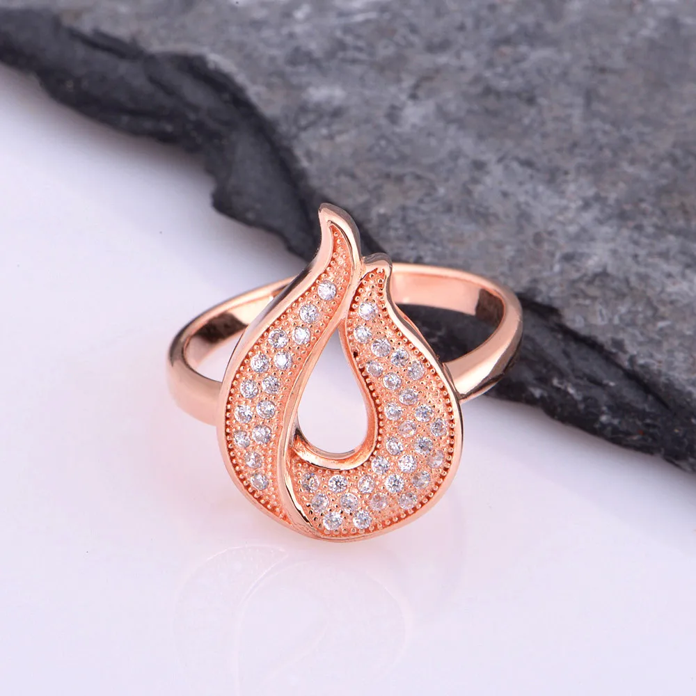 Комплект из колье и серёг с кристаллами цвета розового золота|ladies jewellery sets|jewellery