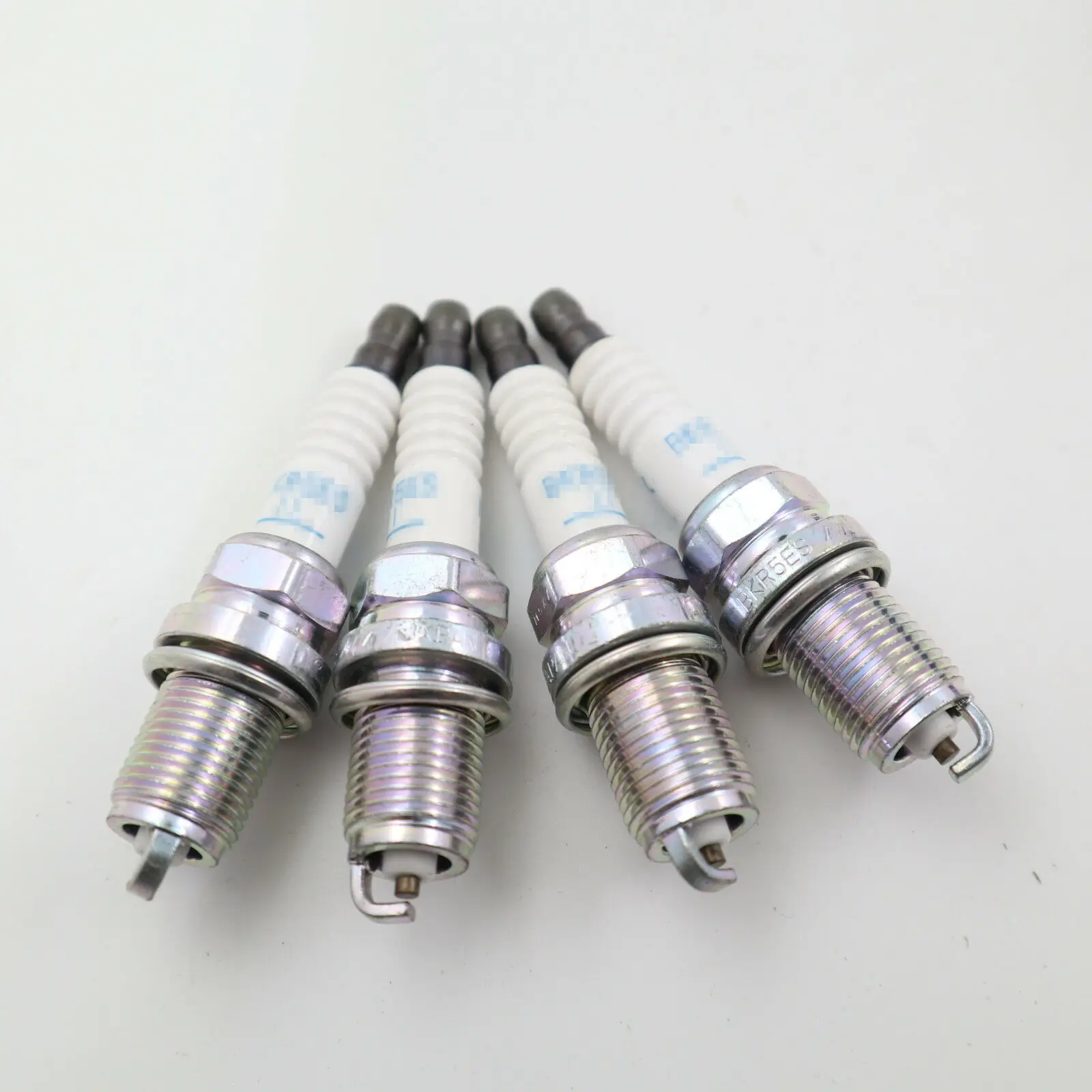 4 шт. 18814-11051 BKR5ES-11 BKR5ES11 Свеча зажигания для Hyunda/kia 1993-2011