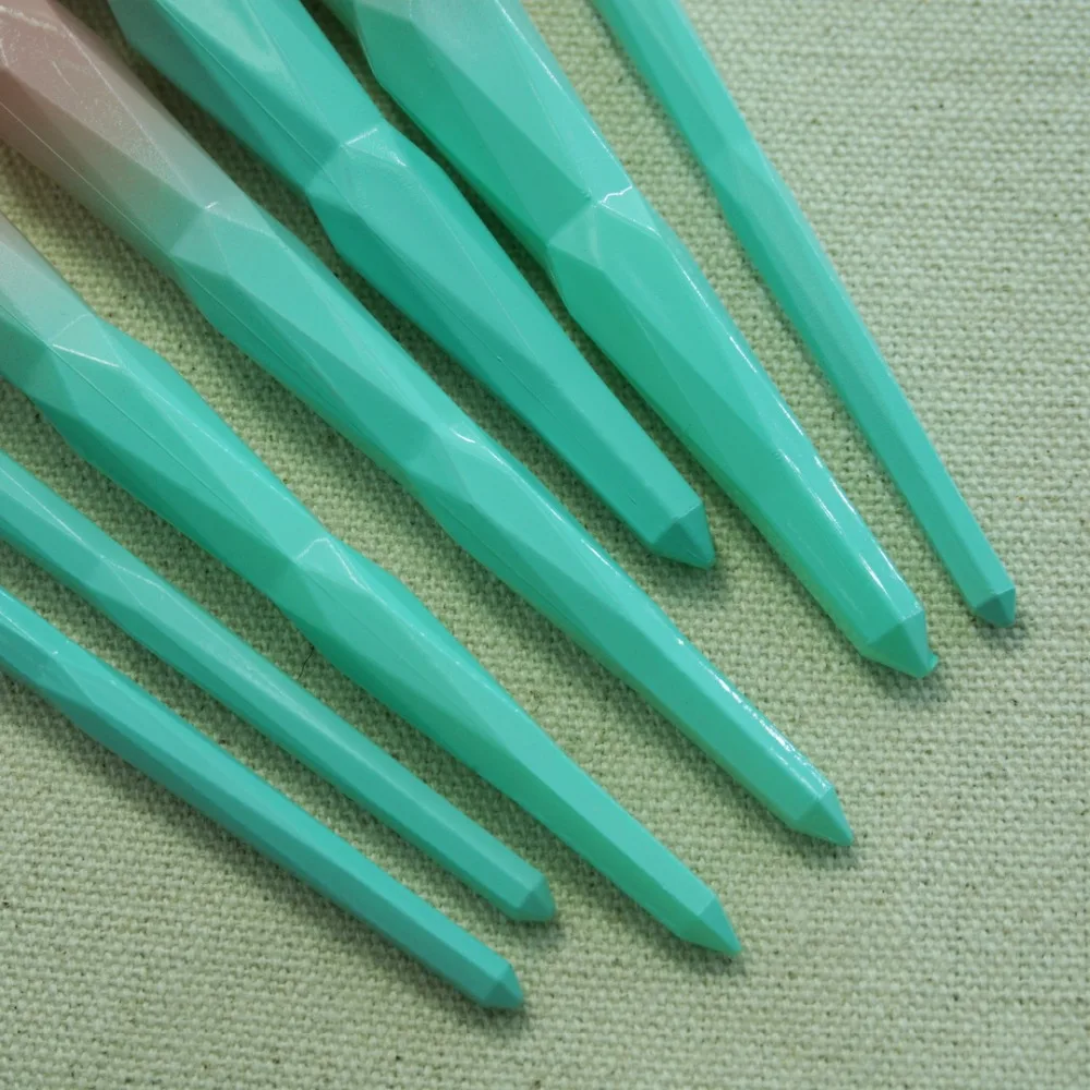 

Unicorn Brushes Kit Diamond Blue Makeup Brush Foundation Big Powder Brush Blush Contour Eyebrow Cosmetic Make Up Tool kwasten