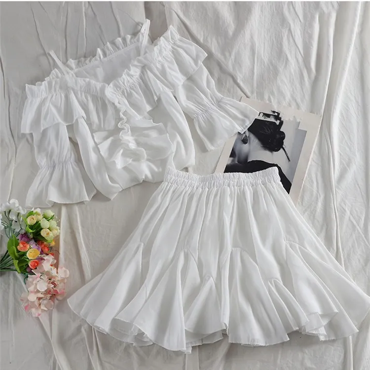 2019 сексуальное платье с расклешенными рукавами укороченный Топ Мини однотонная