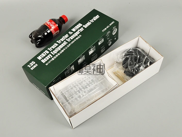 1/35 США M1070 седельный тягач и M1000 тяжелое оборудование транспортер полуприцеп в сборе грузовик 85502