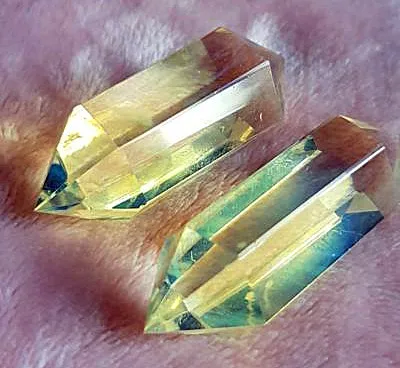 

2pcs yellow fused quartz crystal bar point heals natural stone and mineral chakras for Christmas gifts
