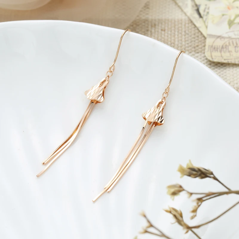 Серьги из чистого золота 18 карат 750 пробы с кисточками классические ювелирные