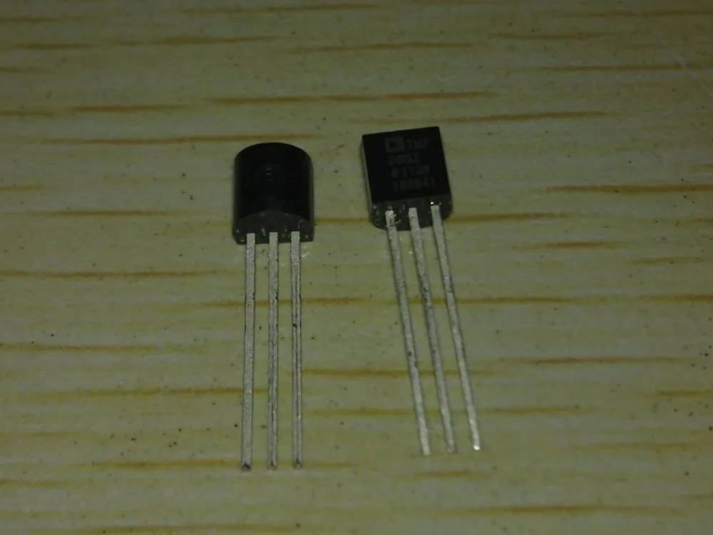 

Новый оригинальный TMP36GT9Z TMP36GZ TMP36 TO-92