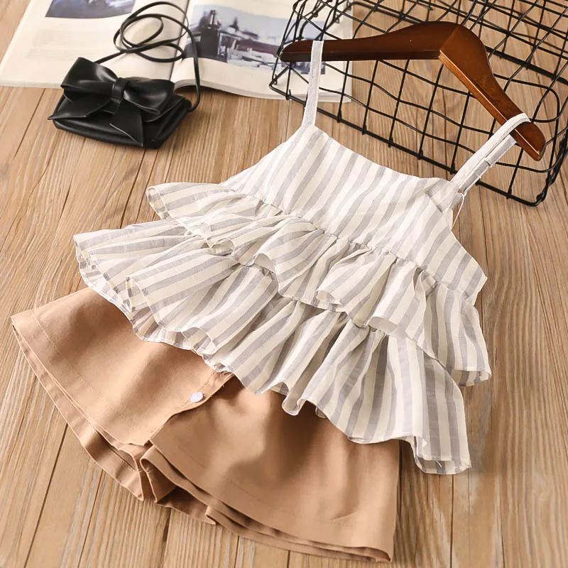 beige Hurave/одежда для малышей; Одежда для девочек; ins; рубашка с принтом caim+ однотонные шорты на пуговицах; костюмы для детей; летняя одежда; комплекты одежды из хлопка - Цвет: beige
