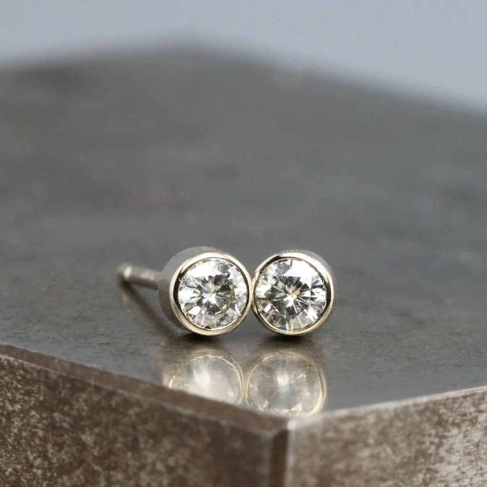 Твердые 14 к белое золото 0.5ct 1ct EF Push Back серьги-гвоздики Тест Положительный Муассанит алмаз для женщин