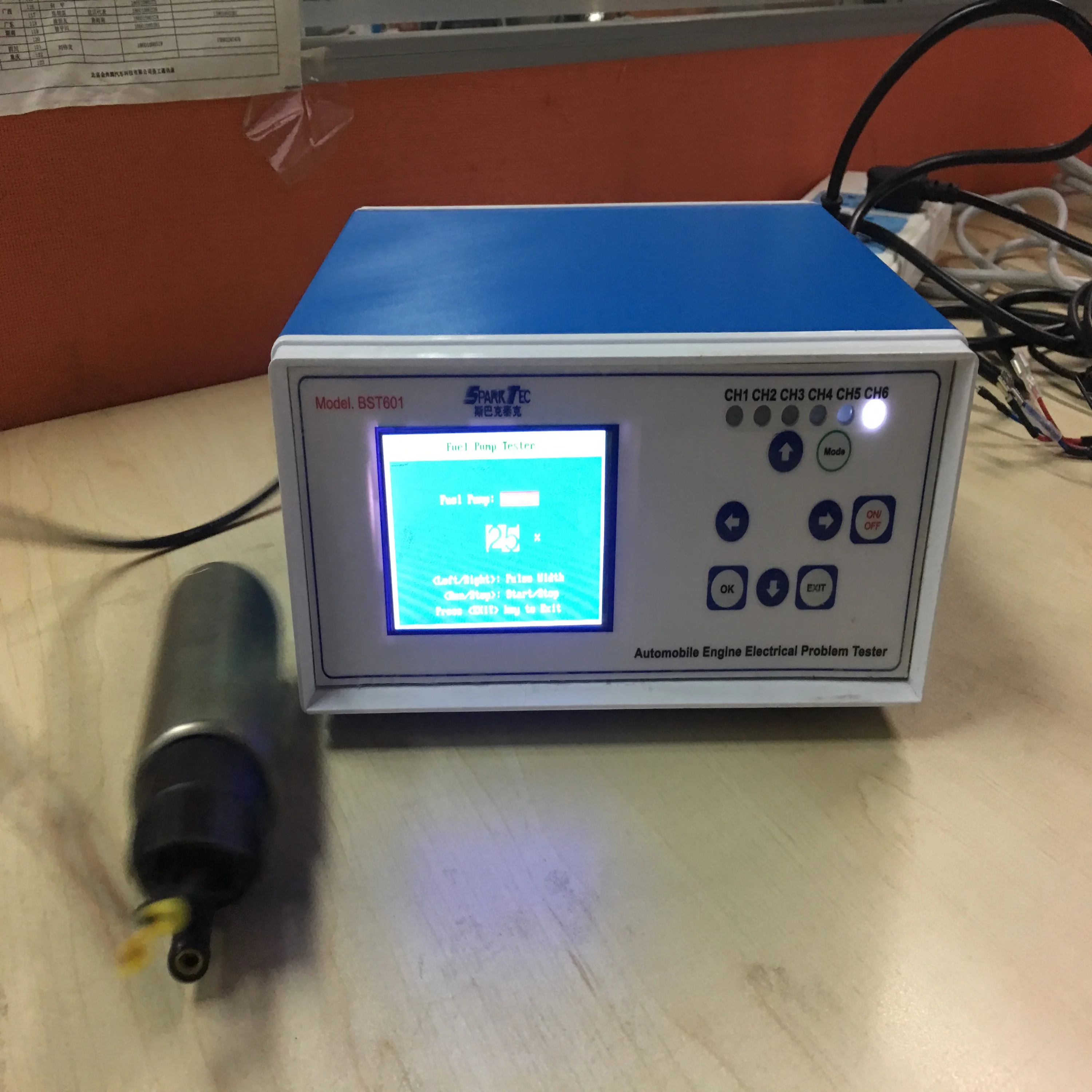BST601-12 V напряжение автомобильного двигателя электрической проблемы тестер(тестовые датчики, провода, ЭБУ, топливные форсунки, насос, компоненты