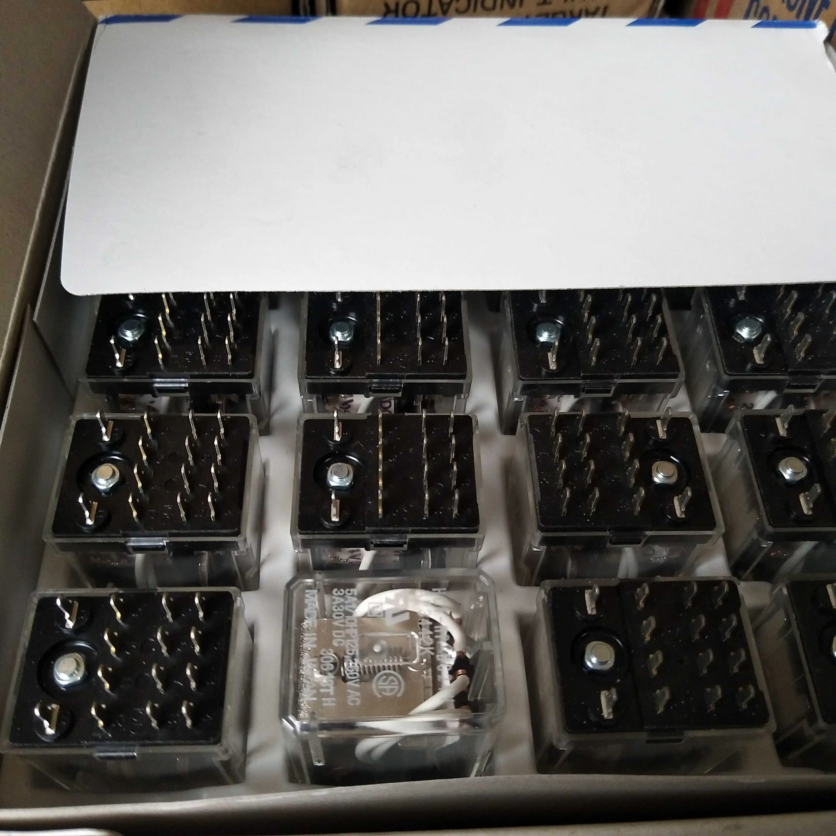 Электромеханическое реле 14 контактов 3 А 250 В переменного тока | Обустройство дома